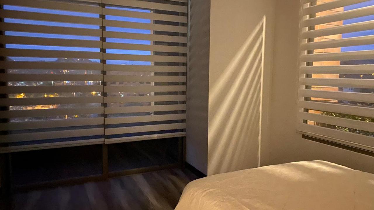 Апартаменти Apartamento En Zona Exclusiva De Куенка Екстер'єр фото