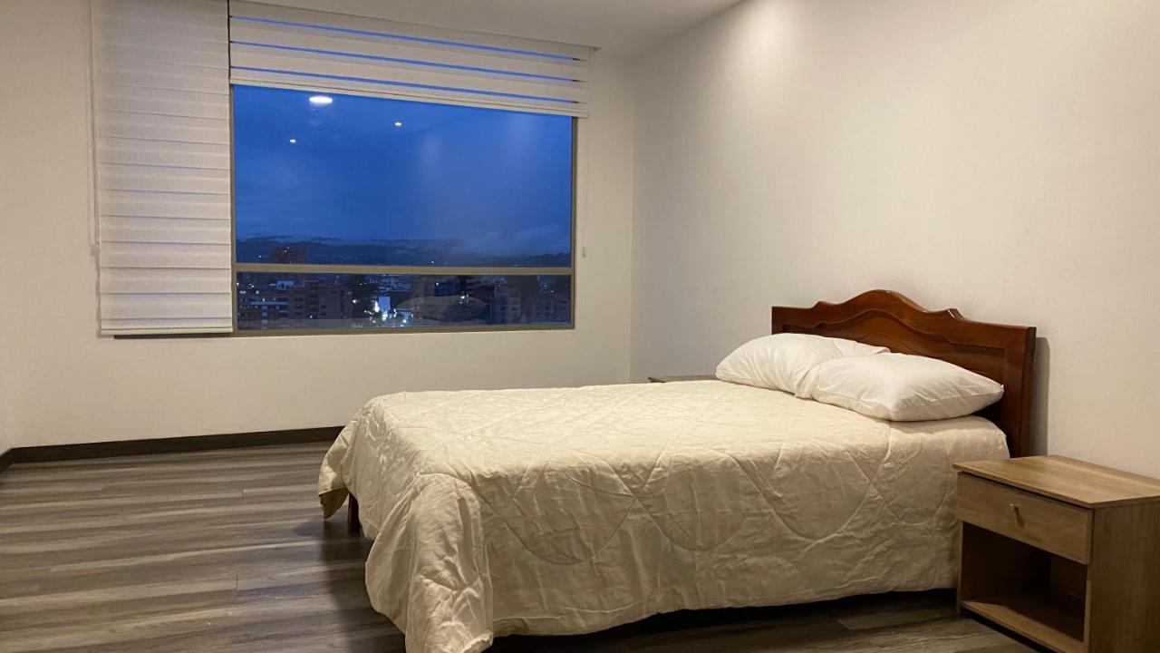 Апартаменти Apartamento En Zona Exclusiva De Куенка Екстер'єр фото