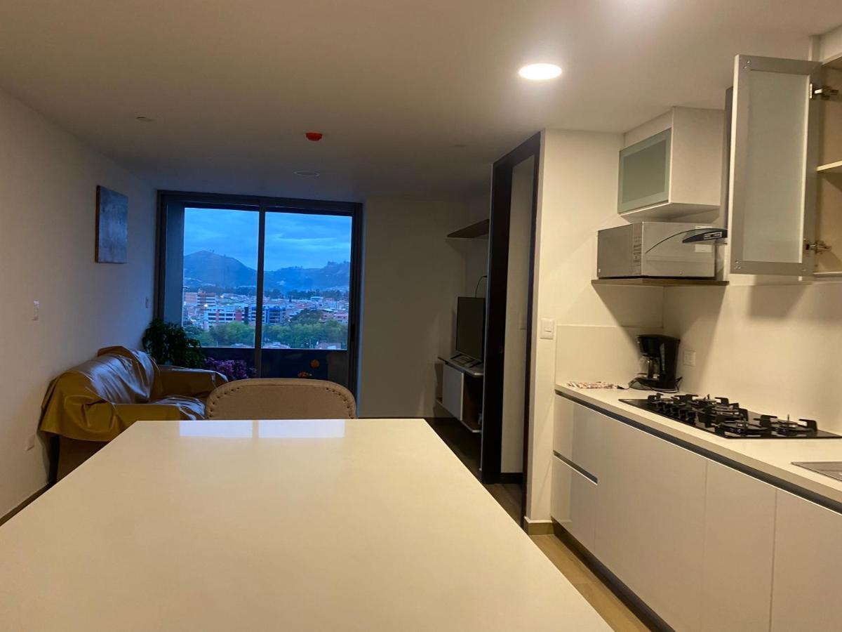 Апартаменти Apartamento En Zona Exclusiva De Куенка Екстер'єр фото
