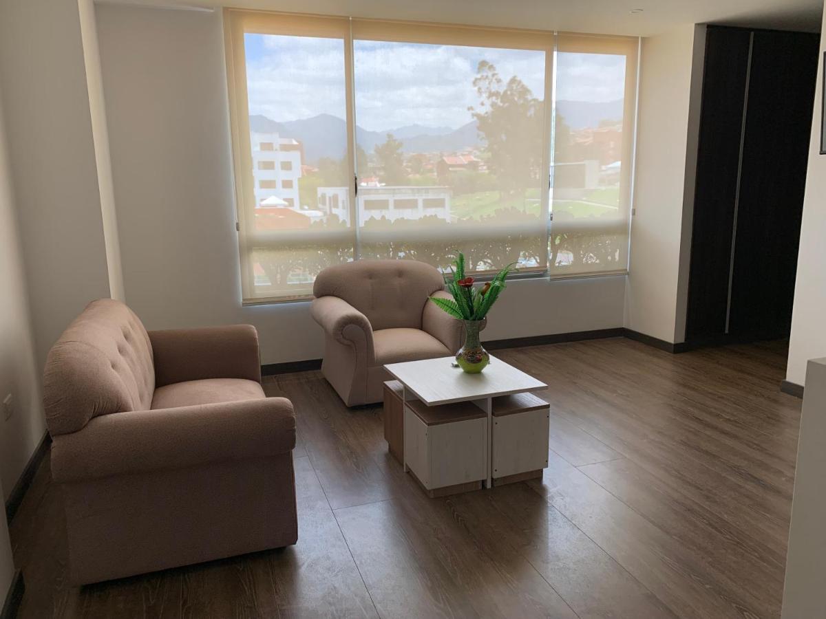 Апартаменти Apartamento En Zona Exclusiva De Куенка Екстер'єр фото